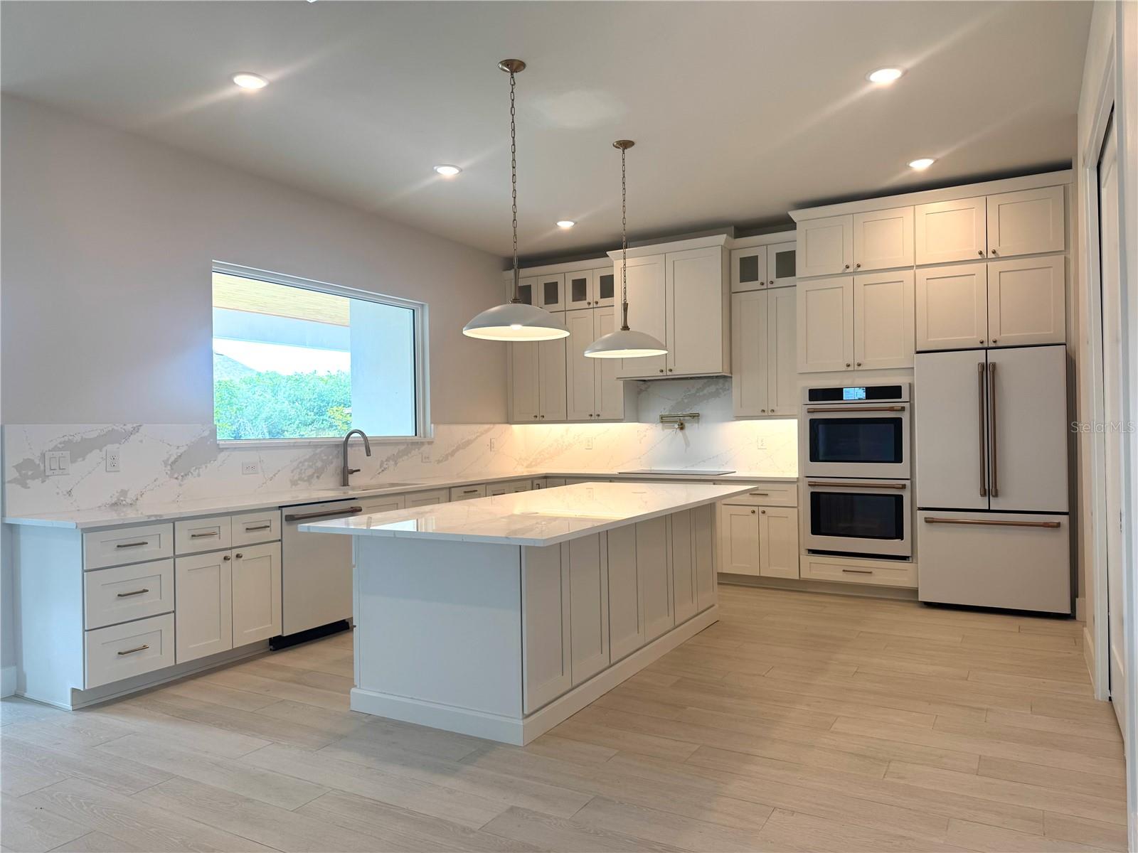 Image 4 of 14 For 506 Topsail Drive
