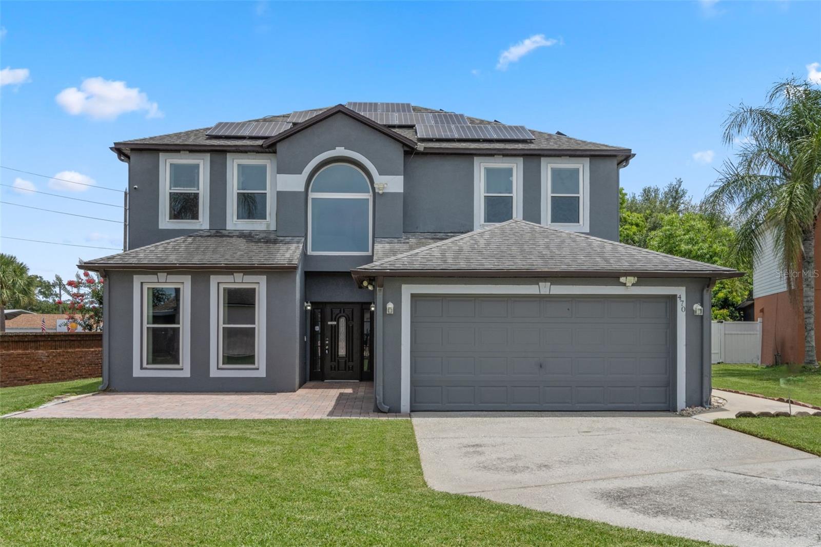Image 4 of 55 For 470 Regal Downs Circle