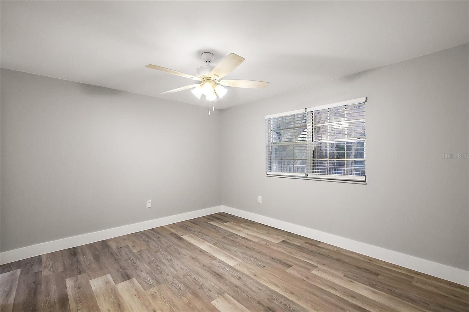 Image 14 of 25 For 420 Palmetto Street 5