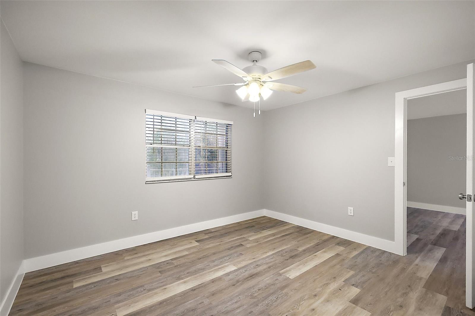 Image 16 of 25 For 420 Palmetto Street 5