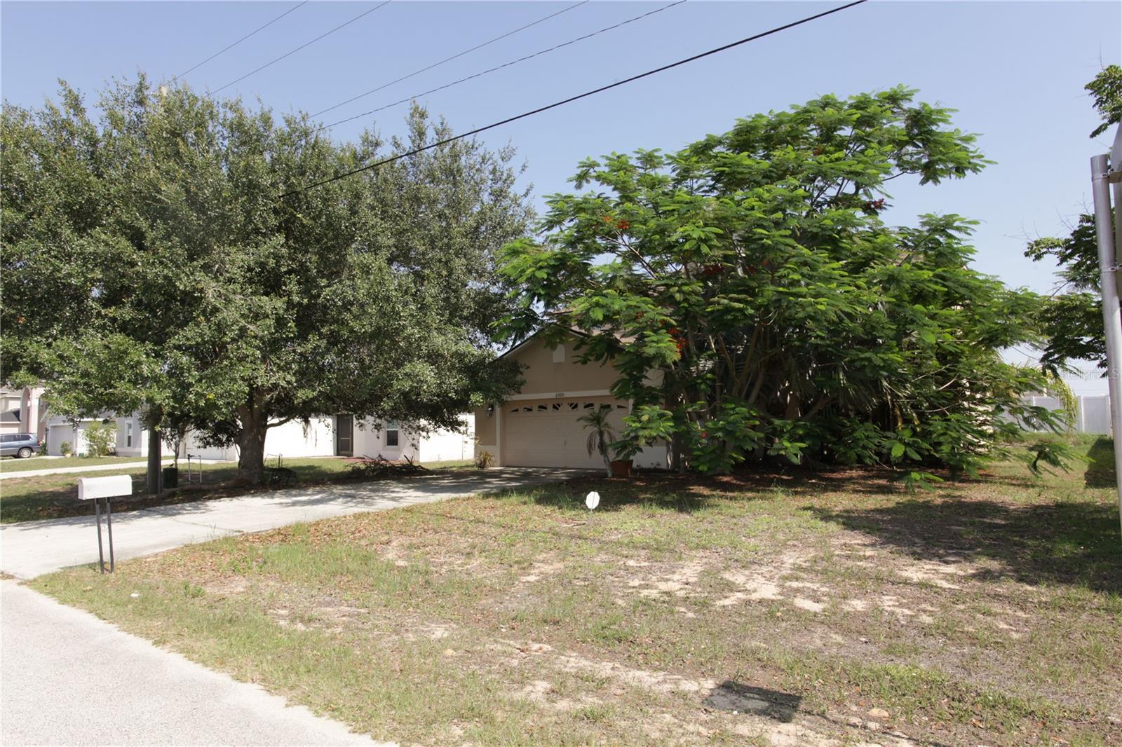 Image 2 of 49 For 2305 Rio Grande Forest Lane