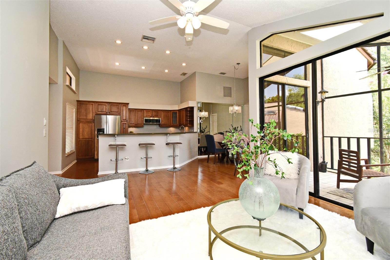 Image 15 of 47 For 2928 Lake Pineloch Boulevard Ge