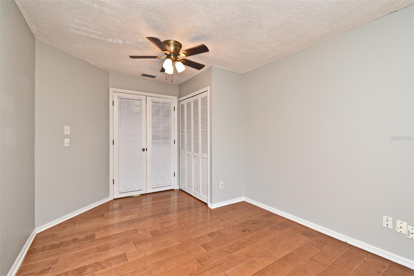 Image 28 of 47 For 2928 Lake Pineloch Boulevard Ge