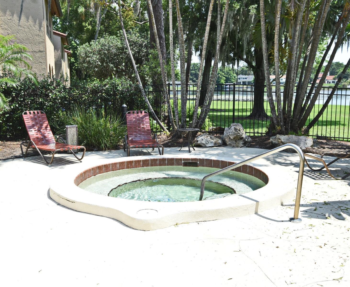 Image 39 of 47 For 2928 Lake Pineloch Boulevard Ge