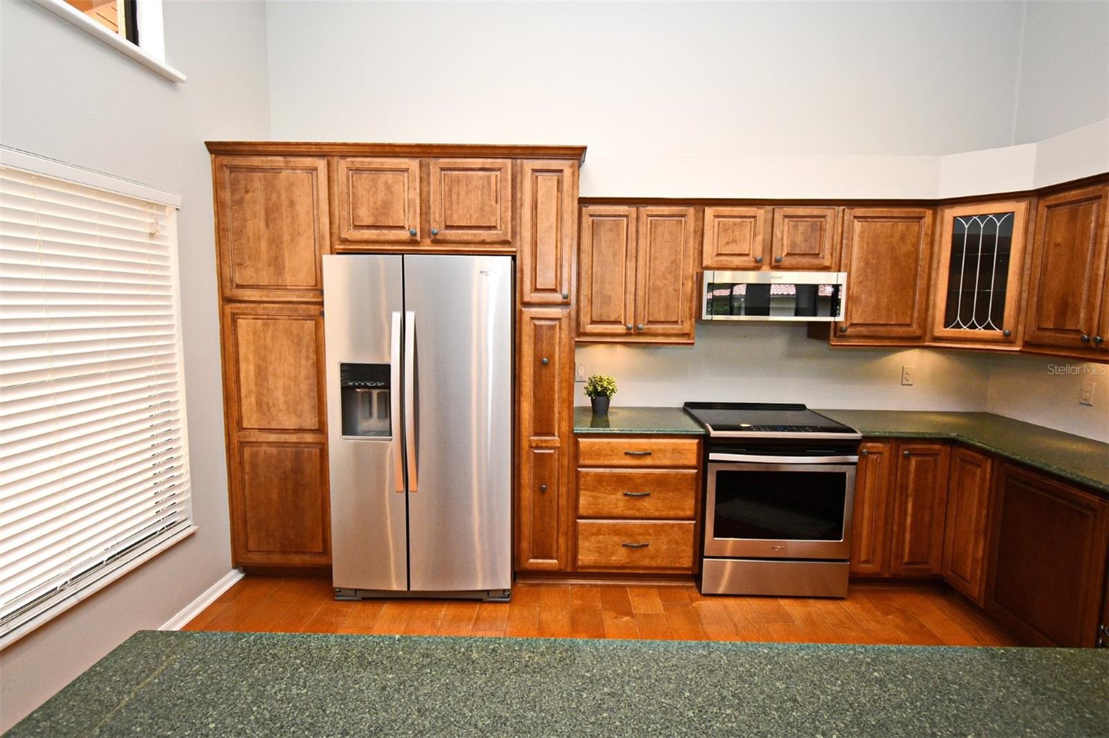 Image 7 of 47 For 2928 Lake Pineloch Boulevard Ge