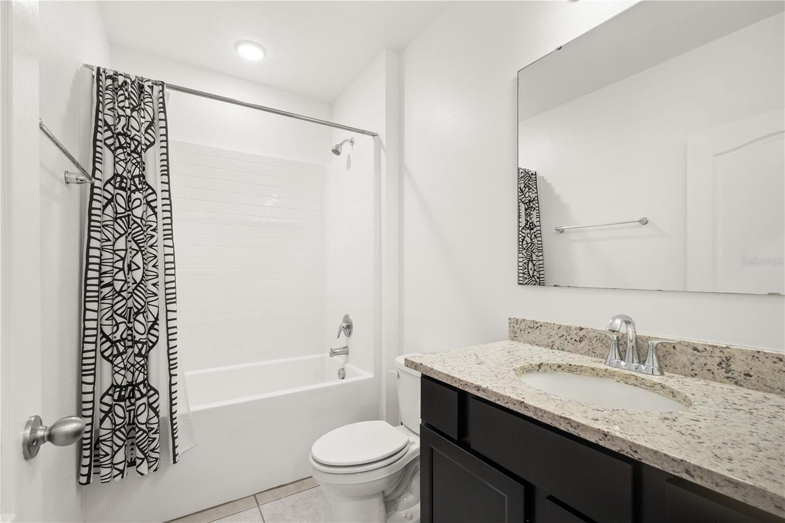Image 17 of 38 For 622 Taft Drive