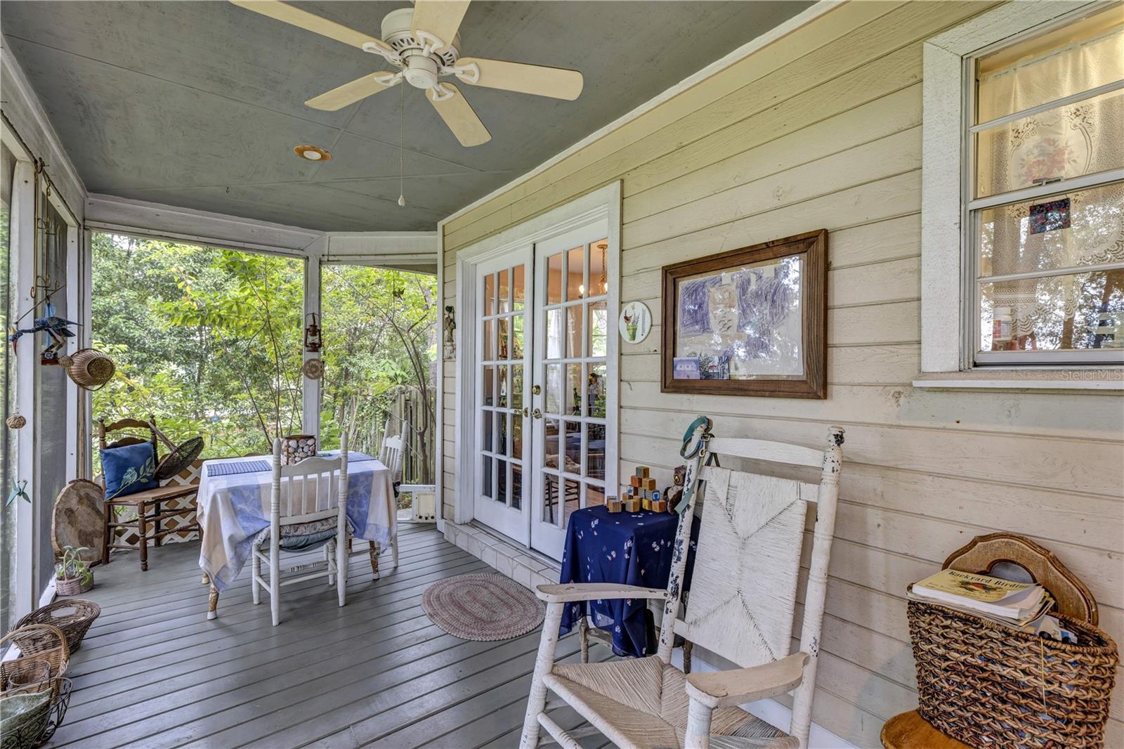Image 4 of 50 For 2132 Palm Vista Drive