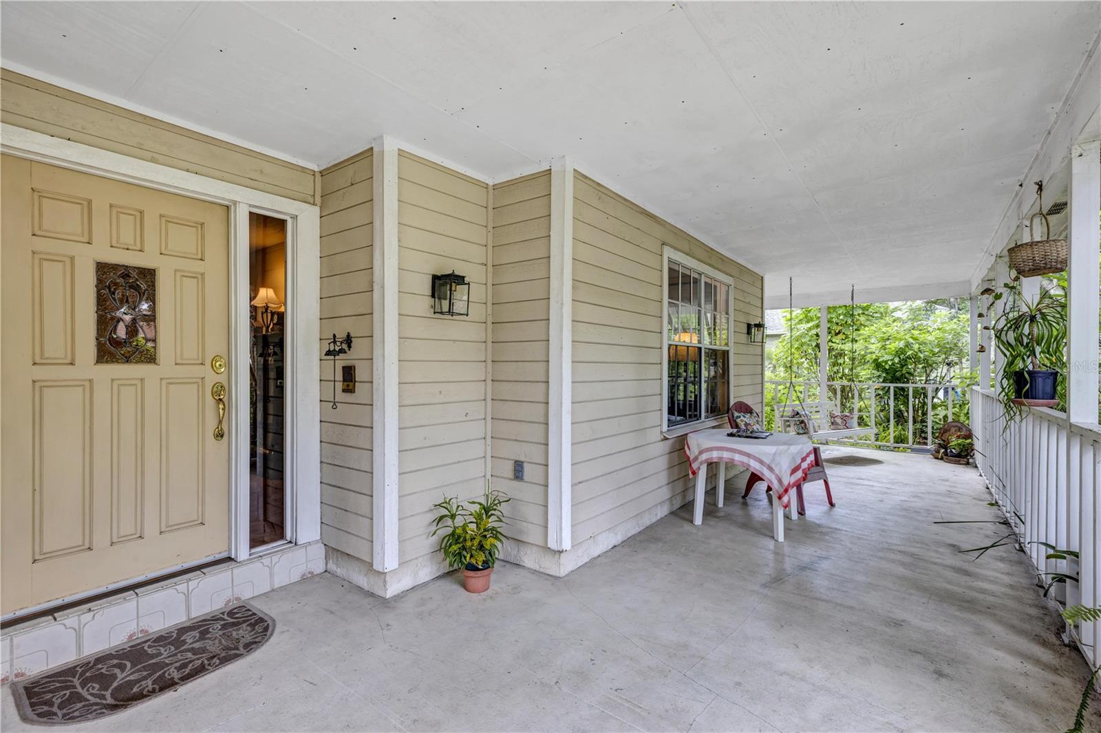 Image 8 of 50 For 2132 Palm Vista Drive