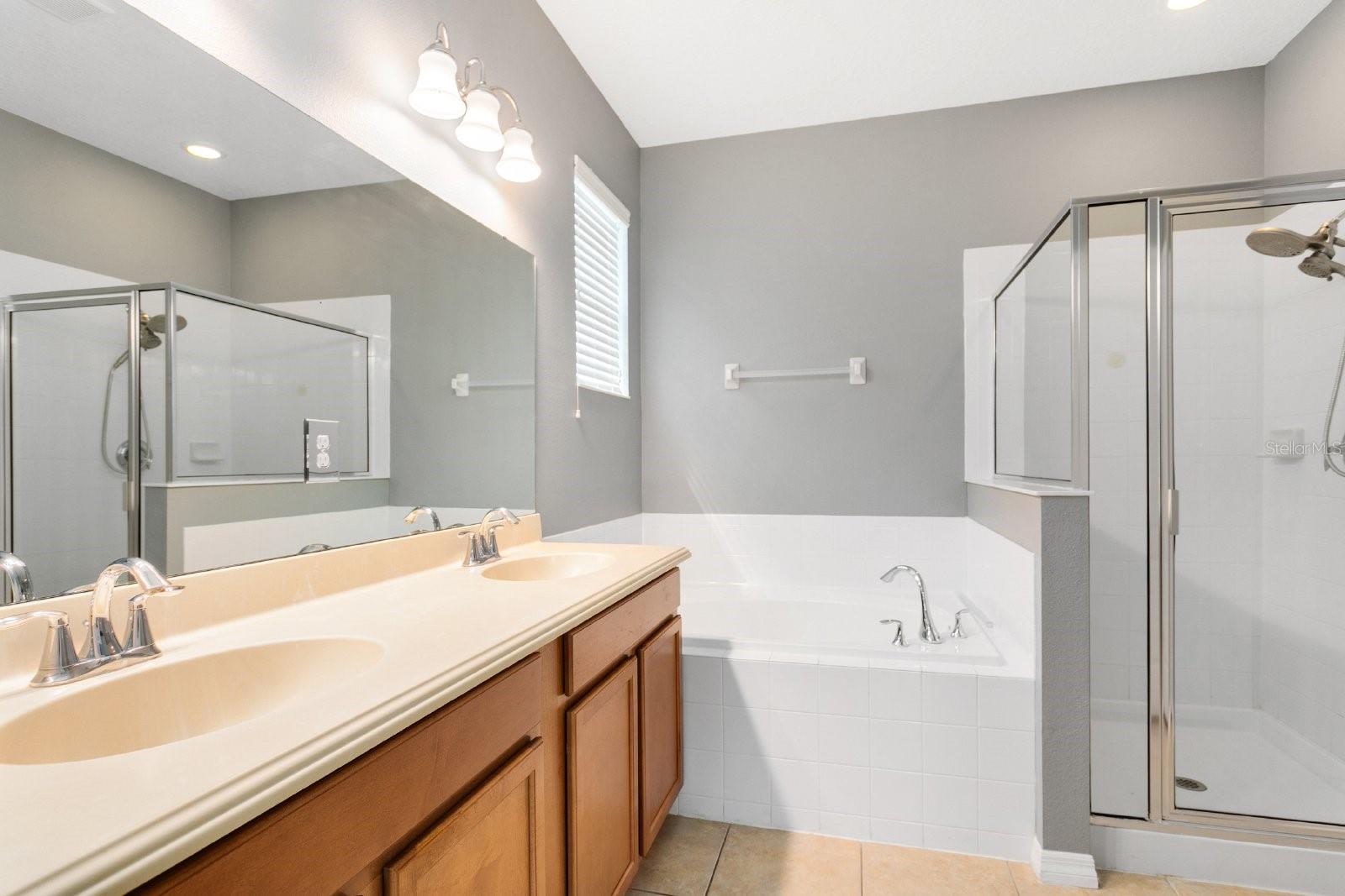 Image 10 of 22 For 2819 Youngford Street