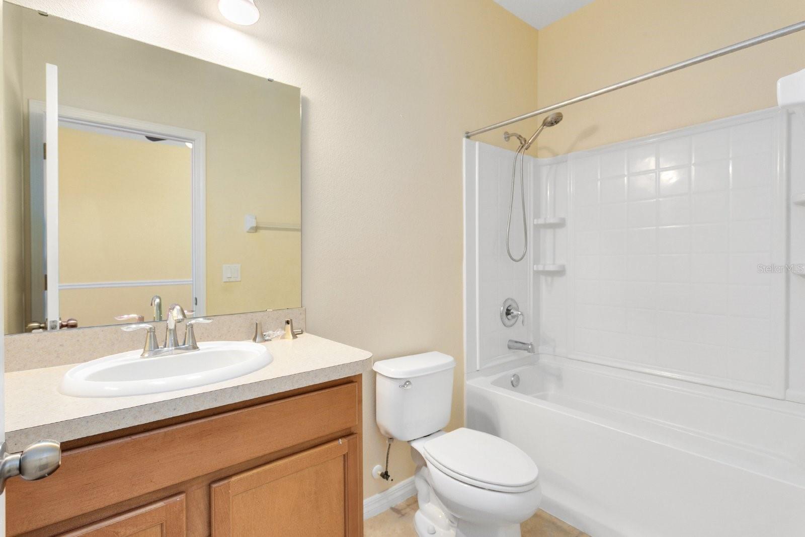 Image 11 of 22 For 2819 Youngford Street