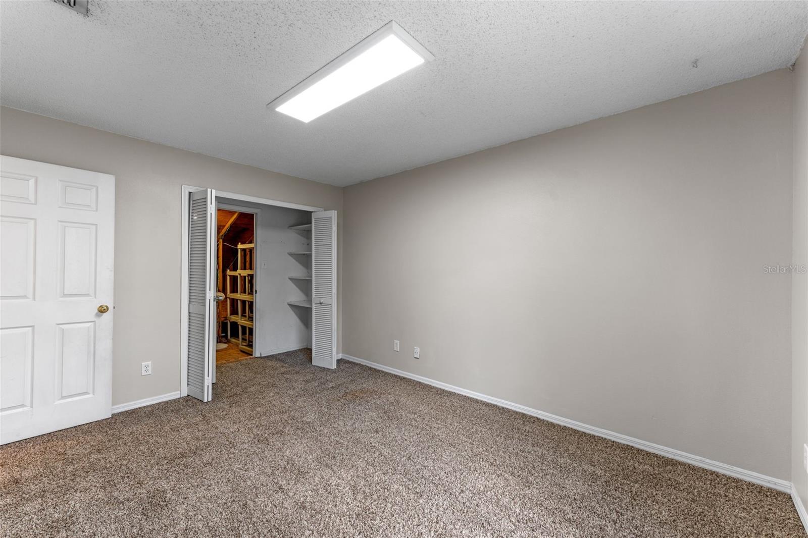 Image 14 of 36 For 202 Ferryboat Court