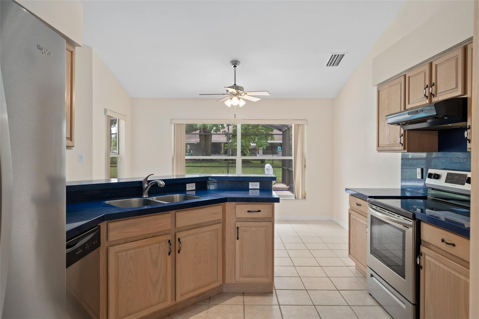 Image 11 of 49 For 11648 Grand Bay Boulevard