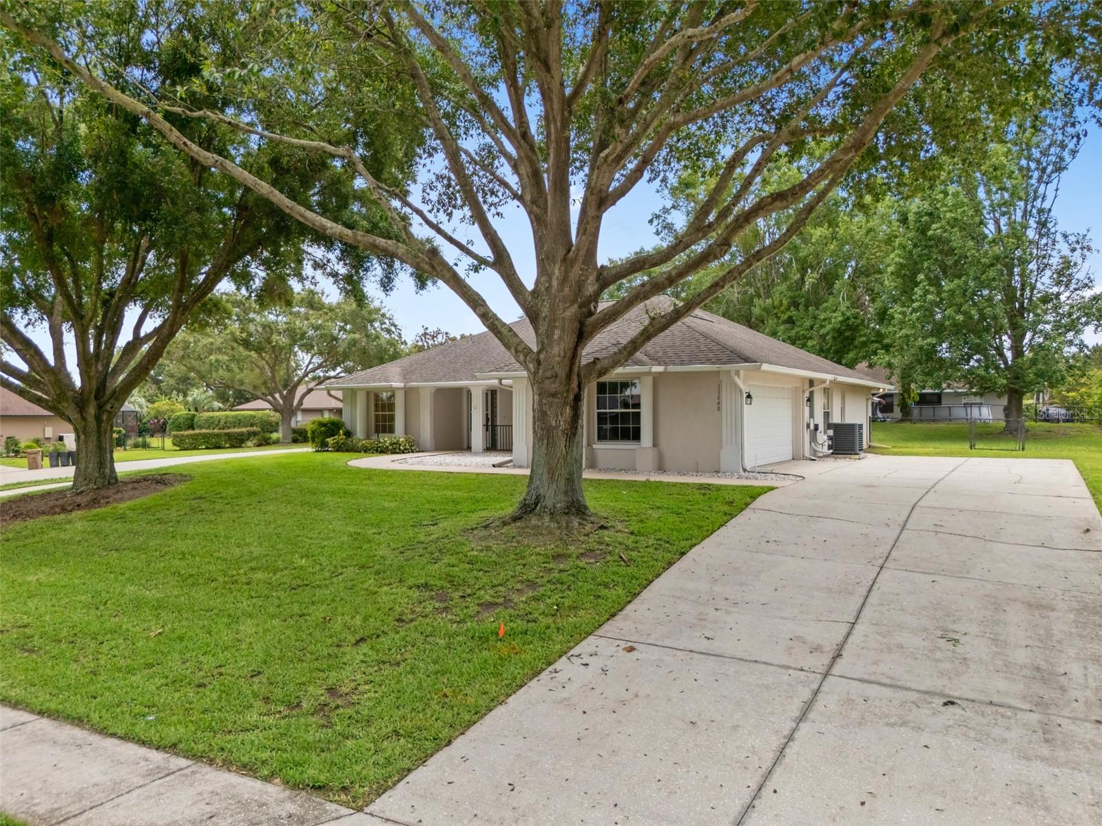 Image 20 of 49 For 11648 Grand Bay Boulevard