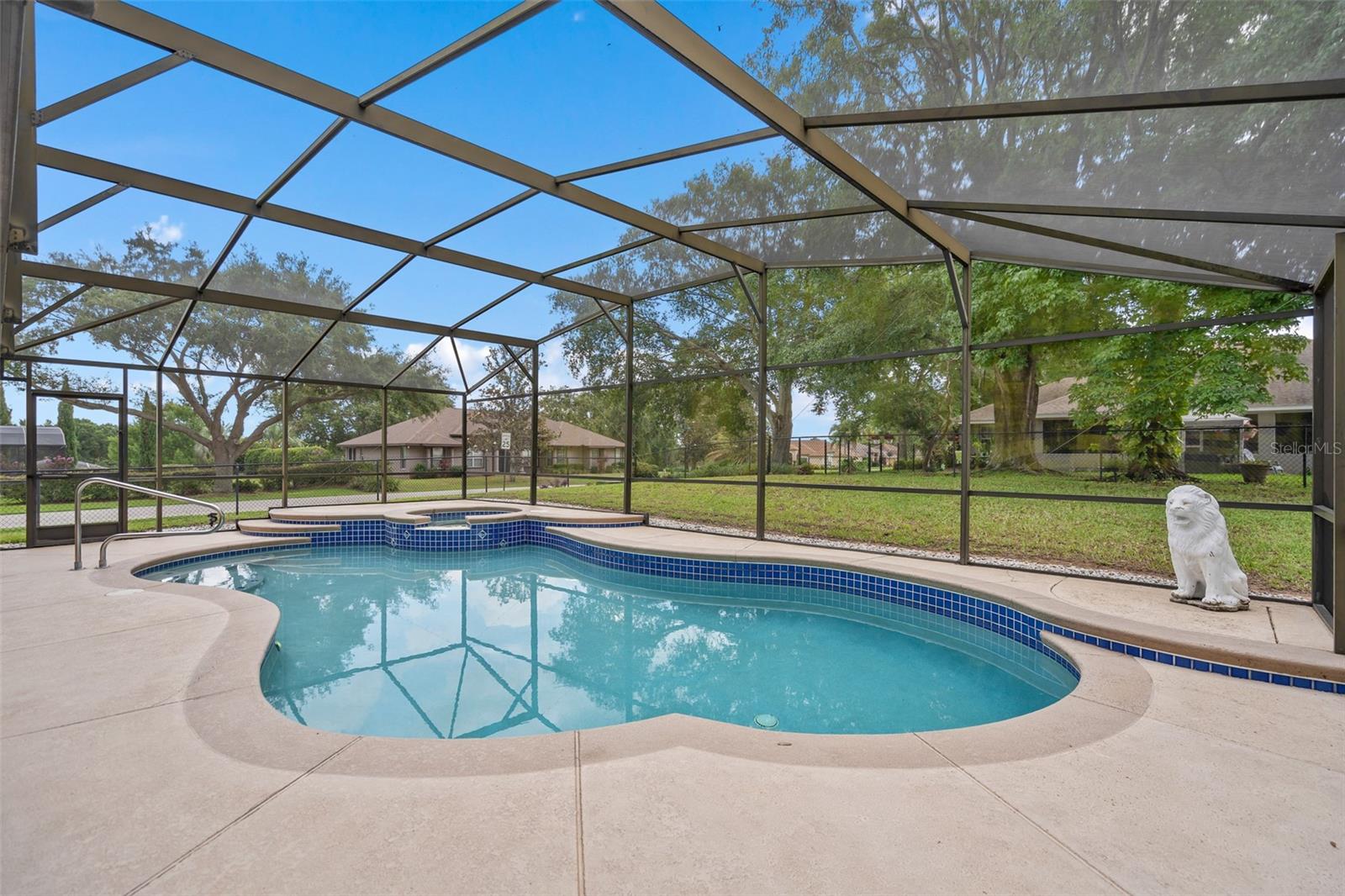 Image 32 of 49 For 11648 Grand Bay Boulevard