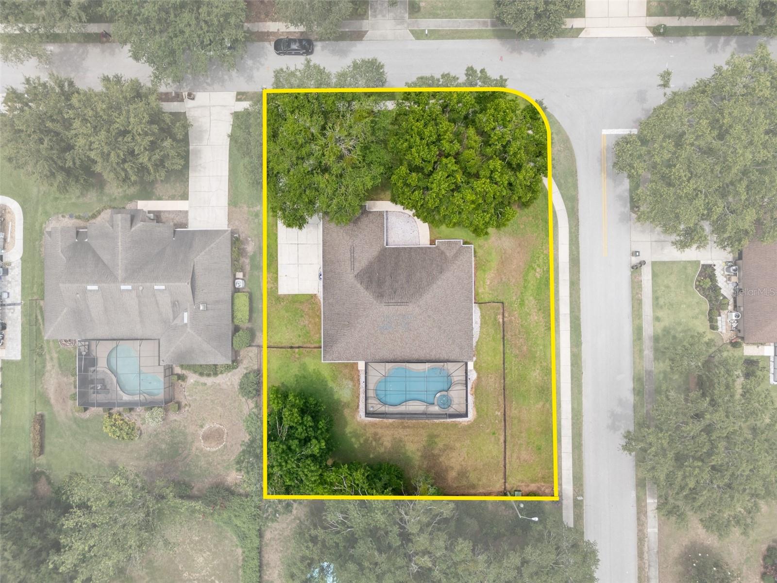 Image 33 of 49 For 11648 Grand Bay Boulevard