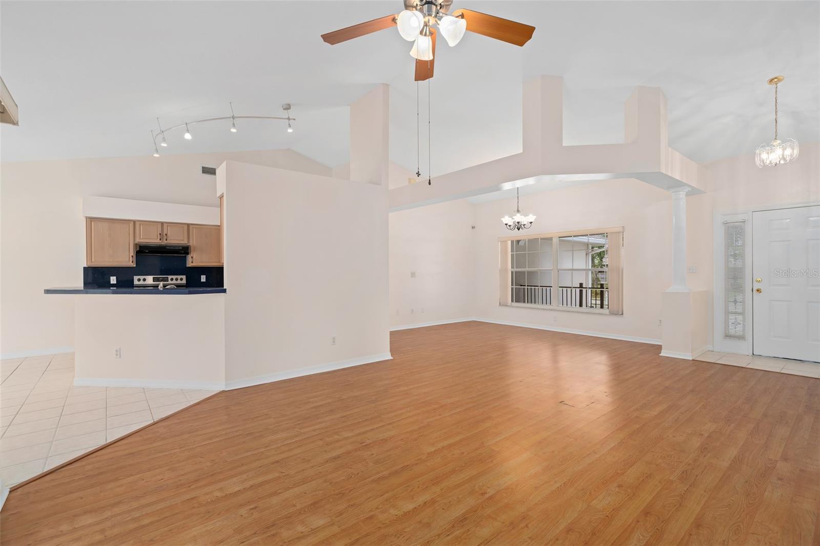 Image 37 of 49 For 11648 Grand Bay Boulevard