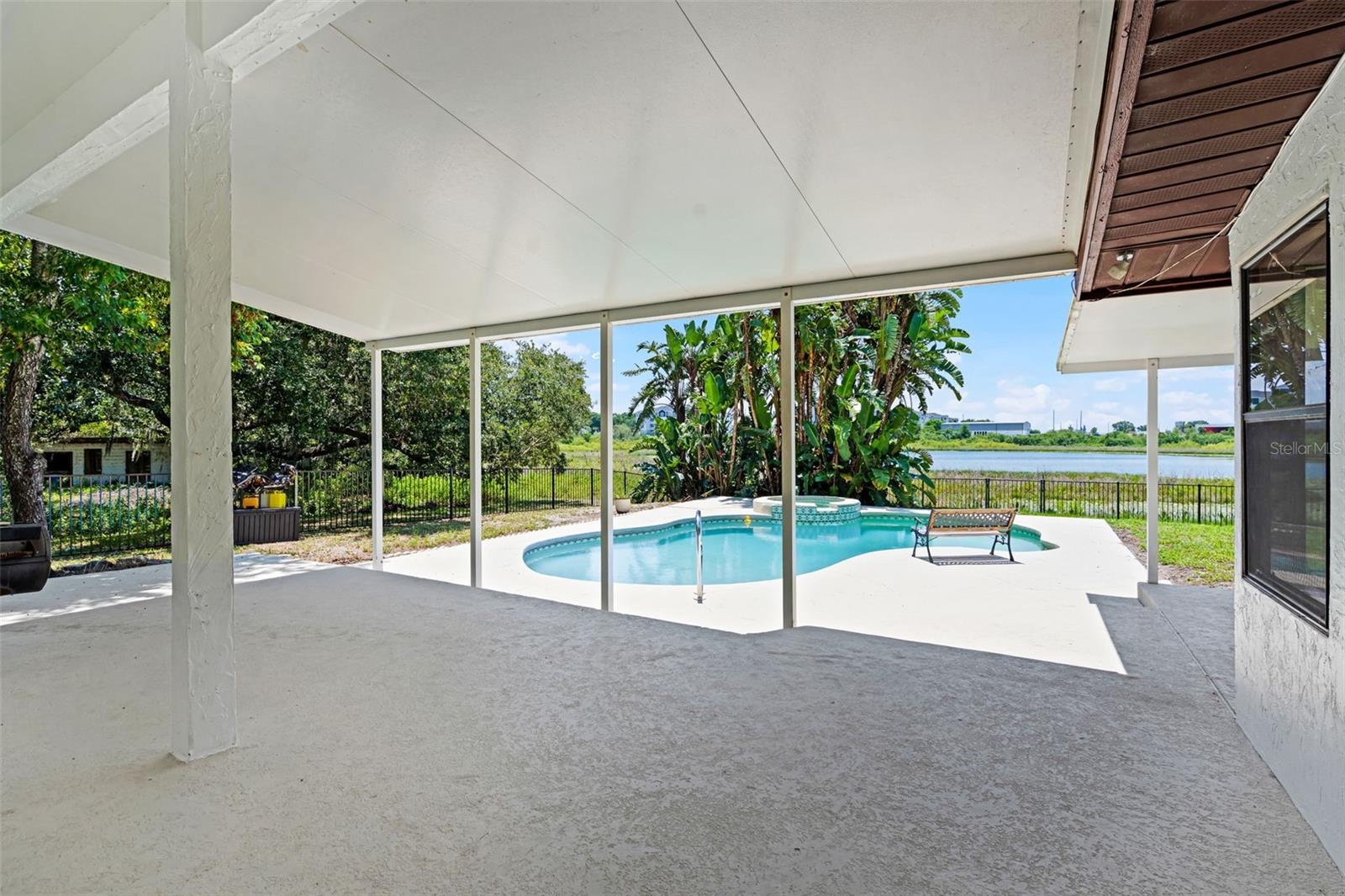 Image 37 of 59 For 5671 Cypress Gardens Road