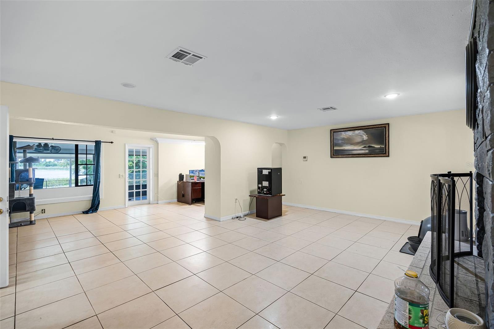 Image 6 of 59 For 5671 Cypress Gardens Road