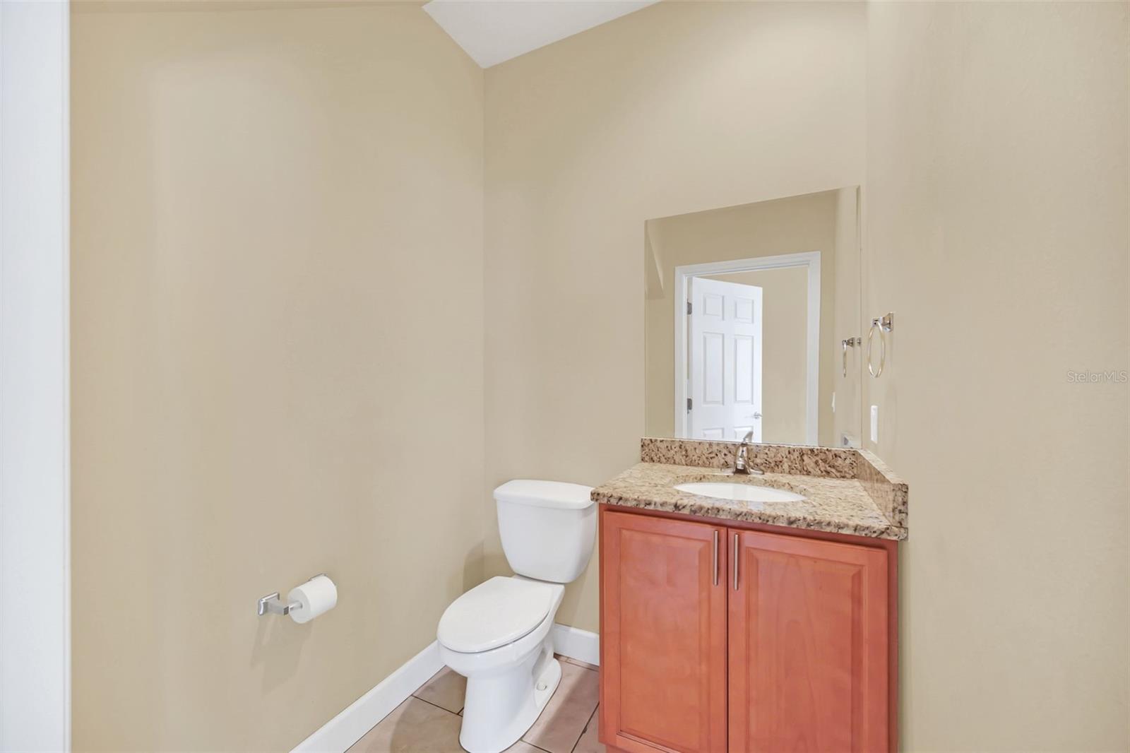 Image 18 of 37 For 2311 Whitley Lane