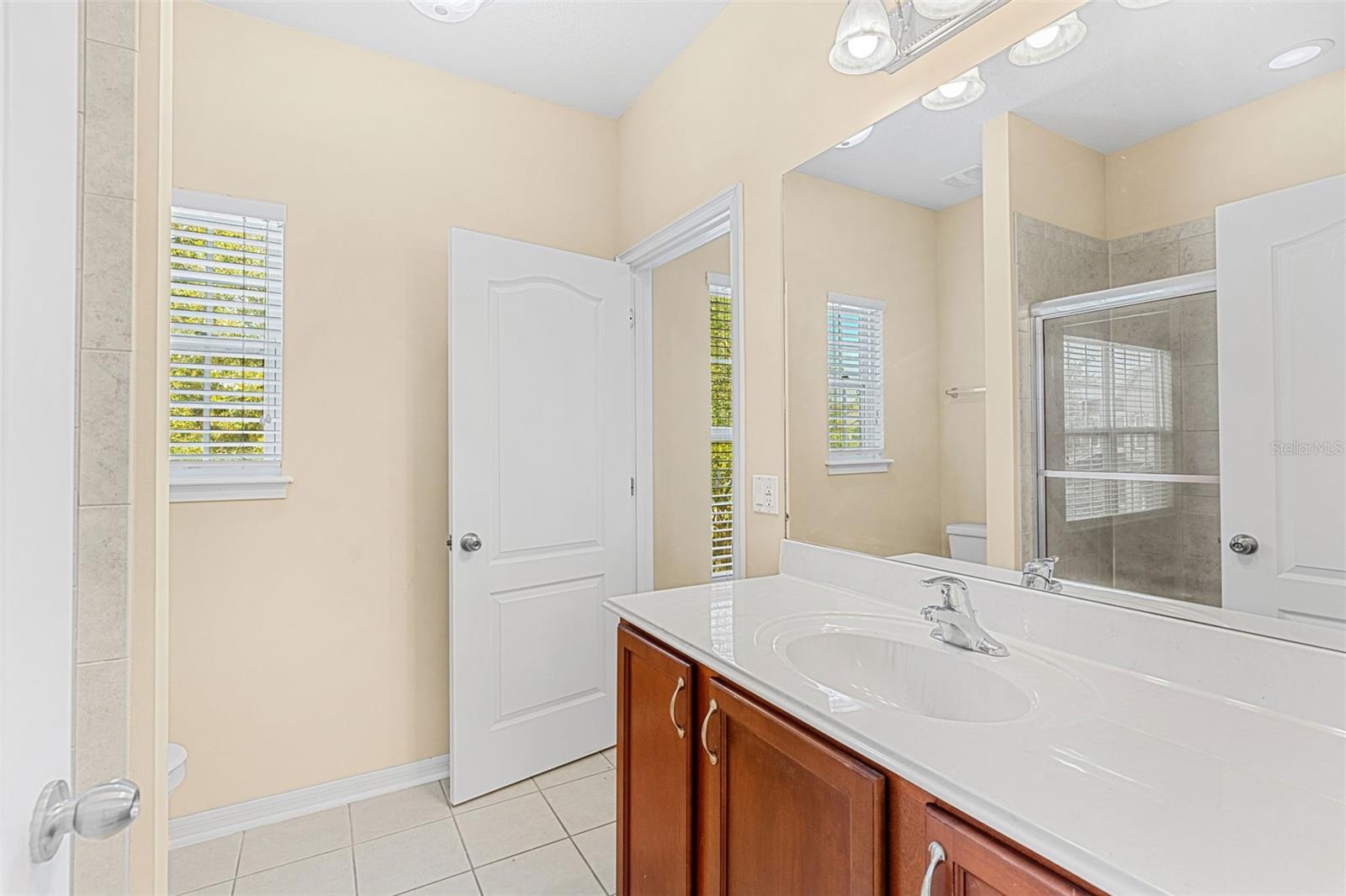 Image 20 of 29 For 12963 Garridan Avenue