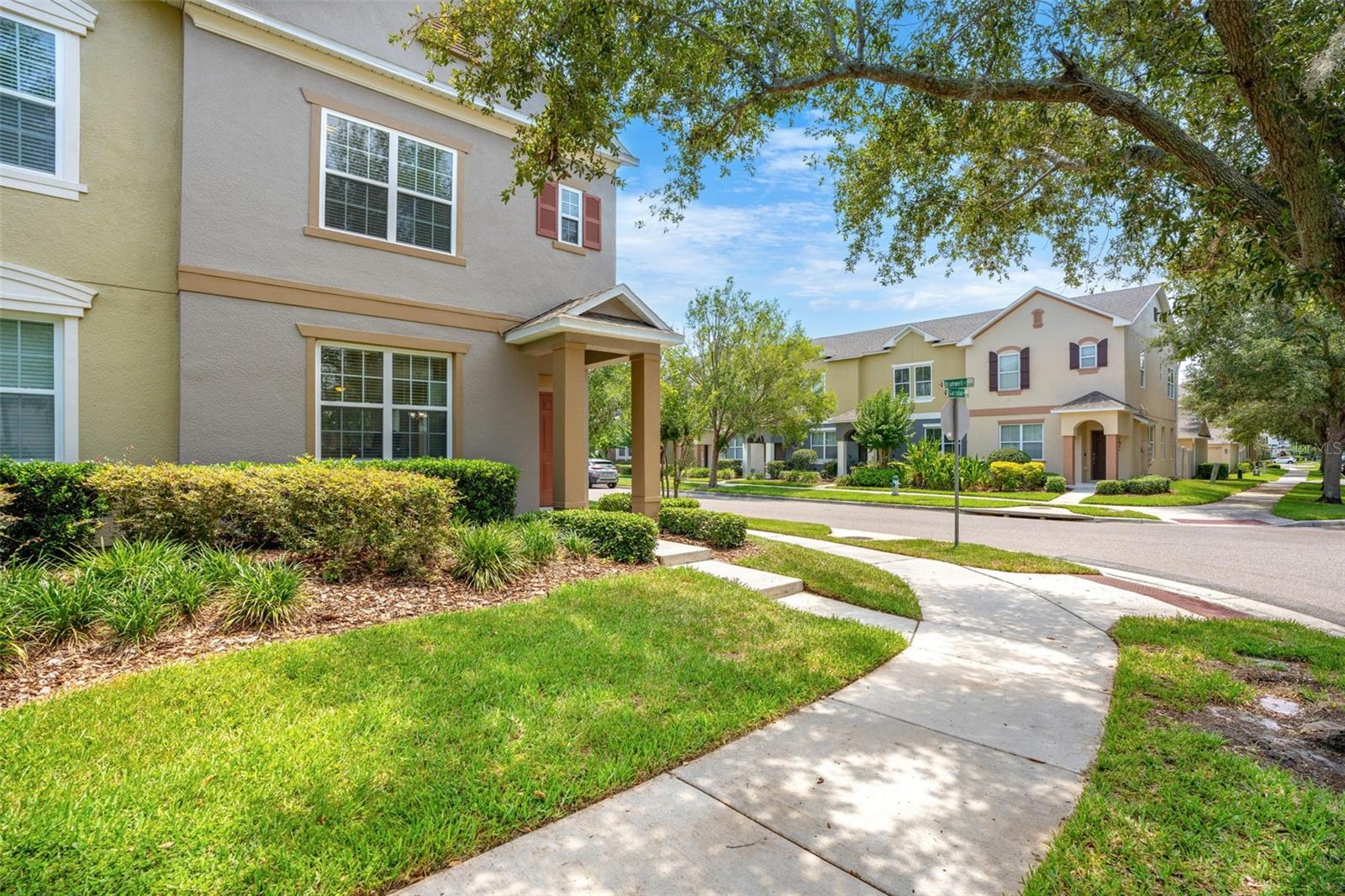 Image 3 of 29 For 12963 Garridan Avenue