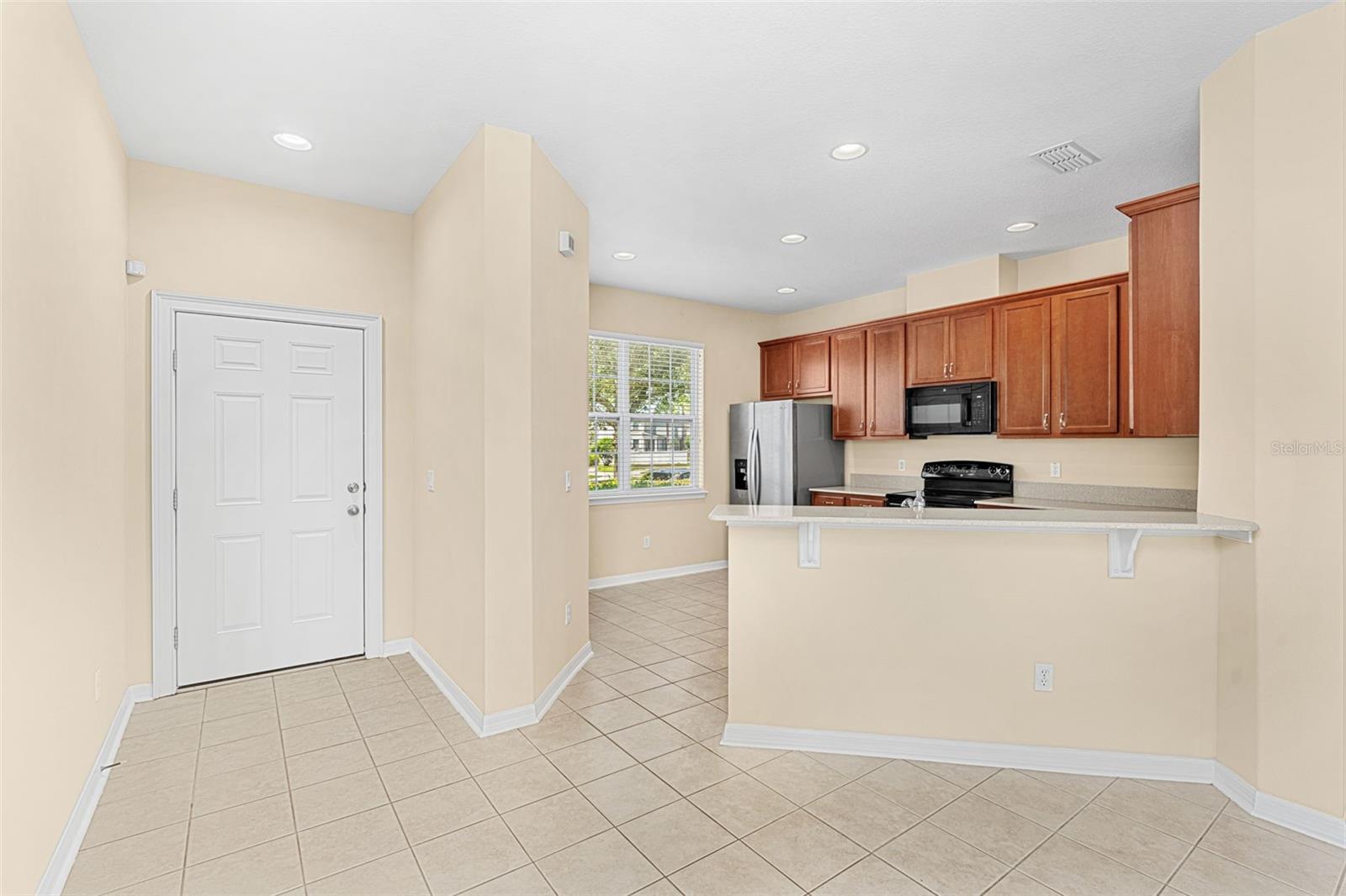 Image 6 of 29 For 12963 Garridan Avenue