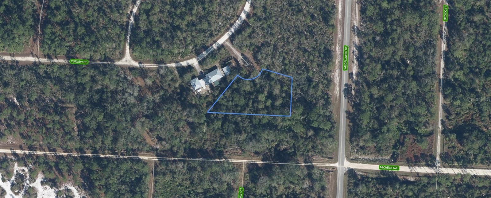 Image 3 of 3 For 3206 Curlew Road