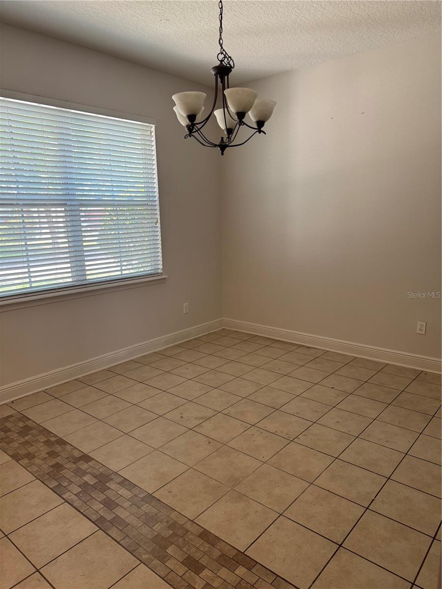 Image 4 of 22 For 12976 Borland Street