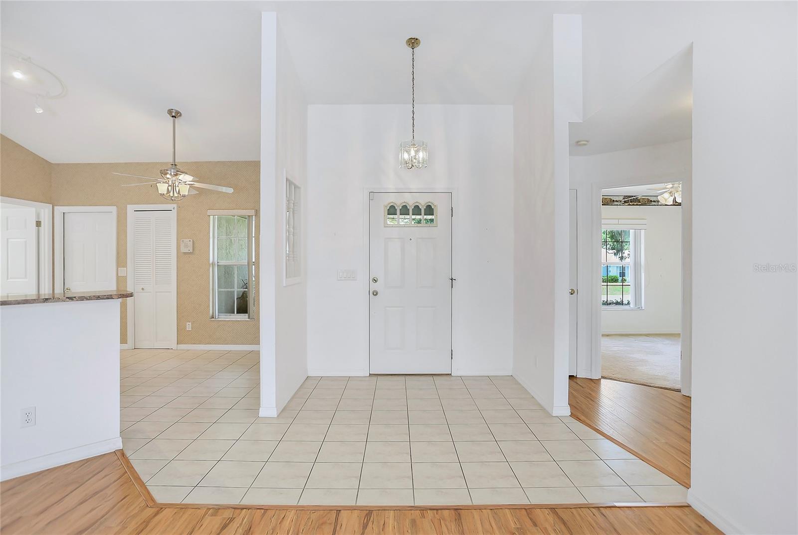 Image 4 of 36 For 5382 84th Place