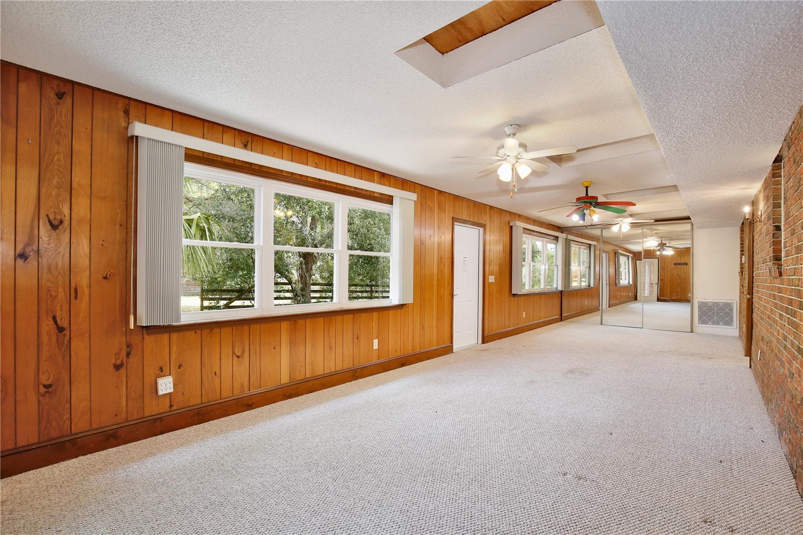 Image 16 of 68 For 4802 Anton Avenue