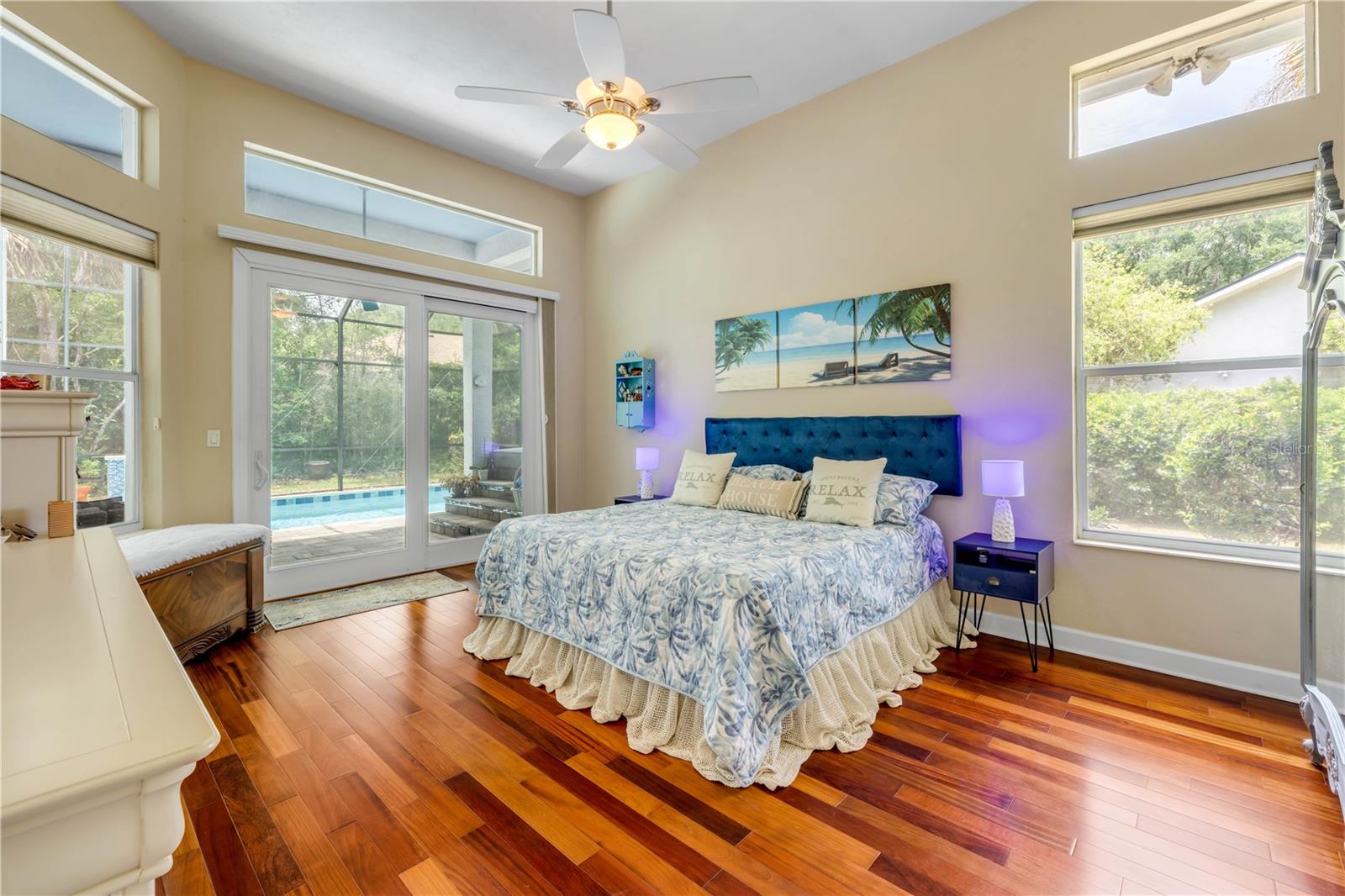Image 16 of 39 For 6 Laurel Oak Place