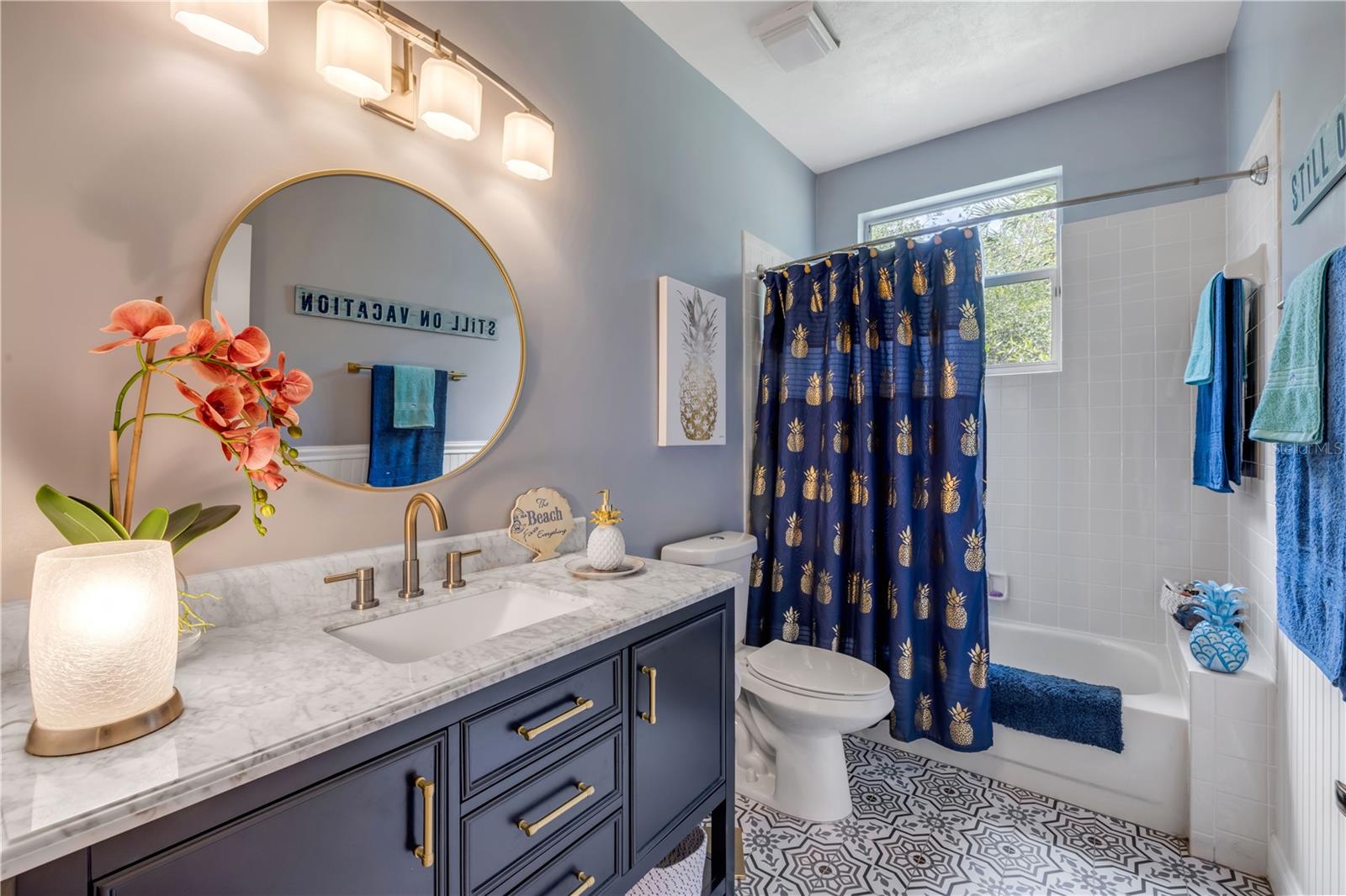 Image 23 of 39 For 6 Laurel Oak Place