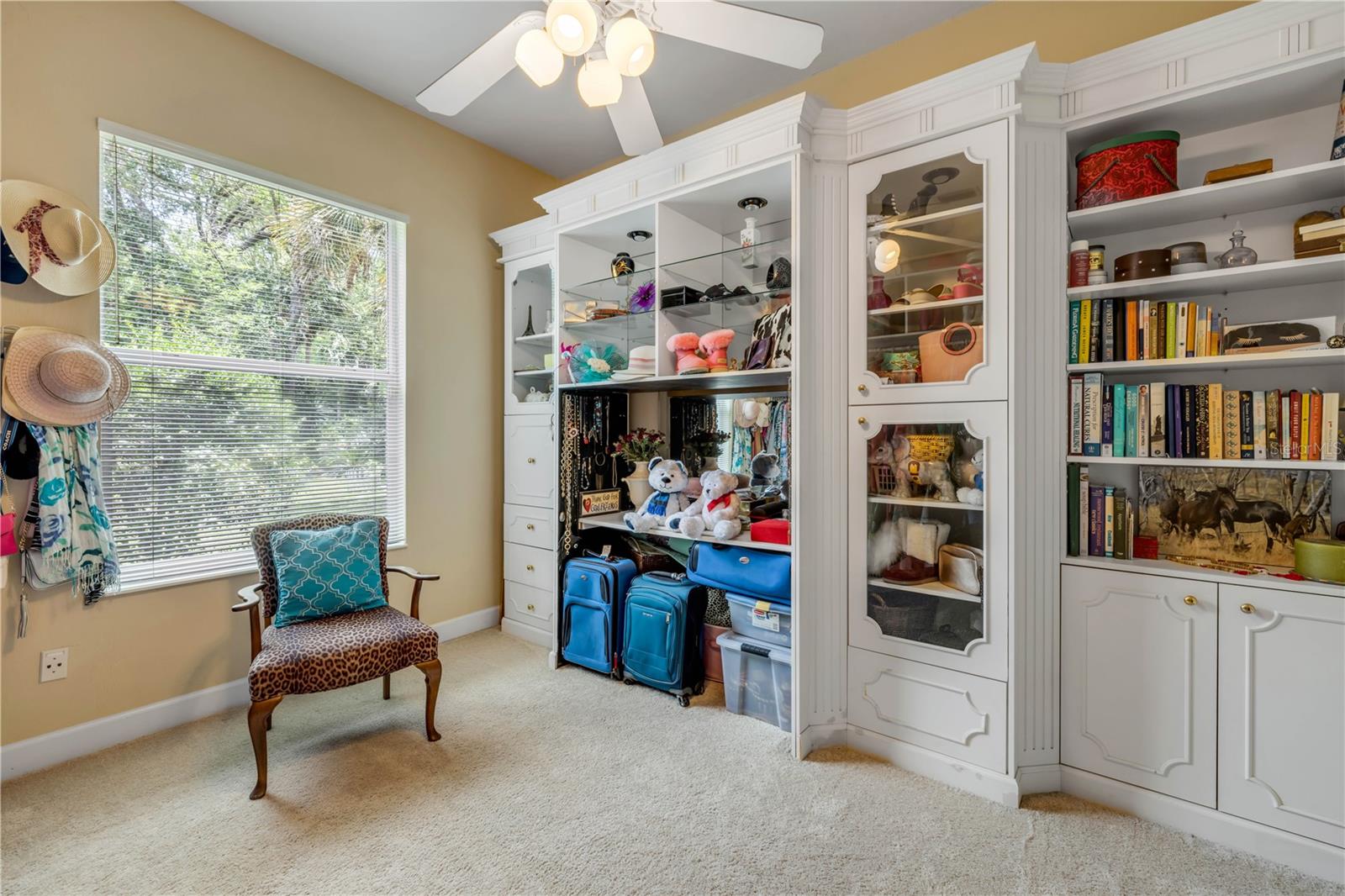 Image 24 of 39 For 6 Laurel Oak Place