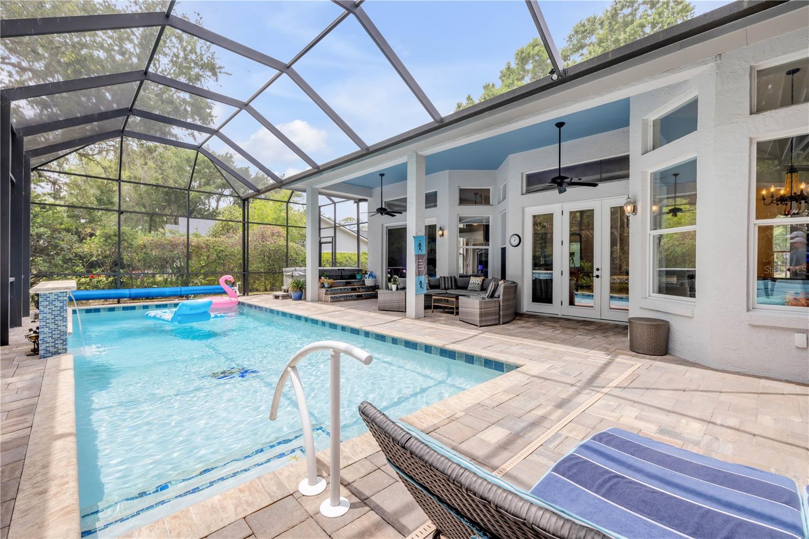 Image 31 of 39 For 6 Laurel Oak Place