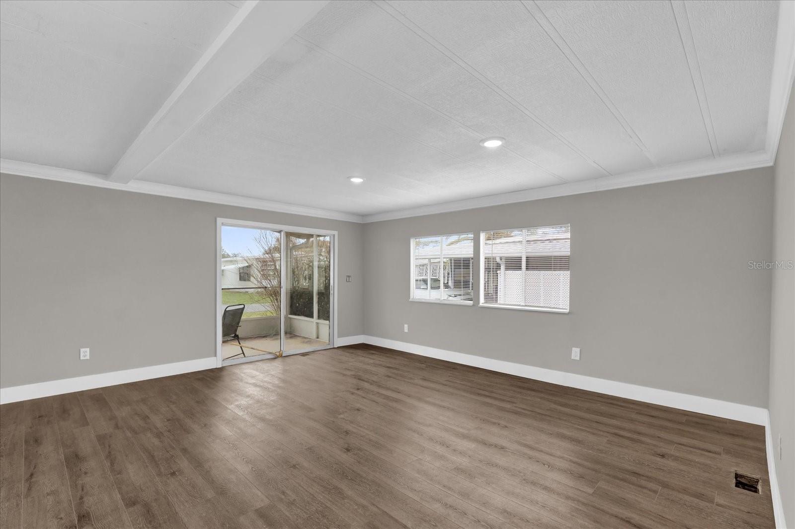 Image 5 of 11 For 947 Marcy Drive