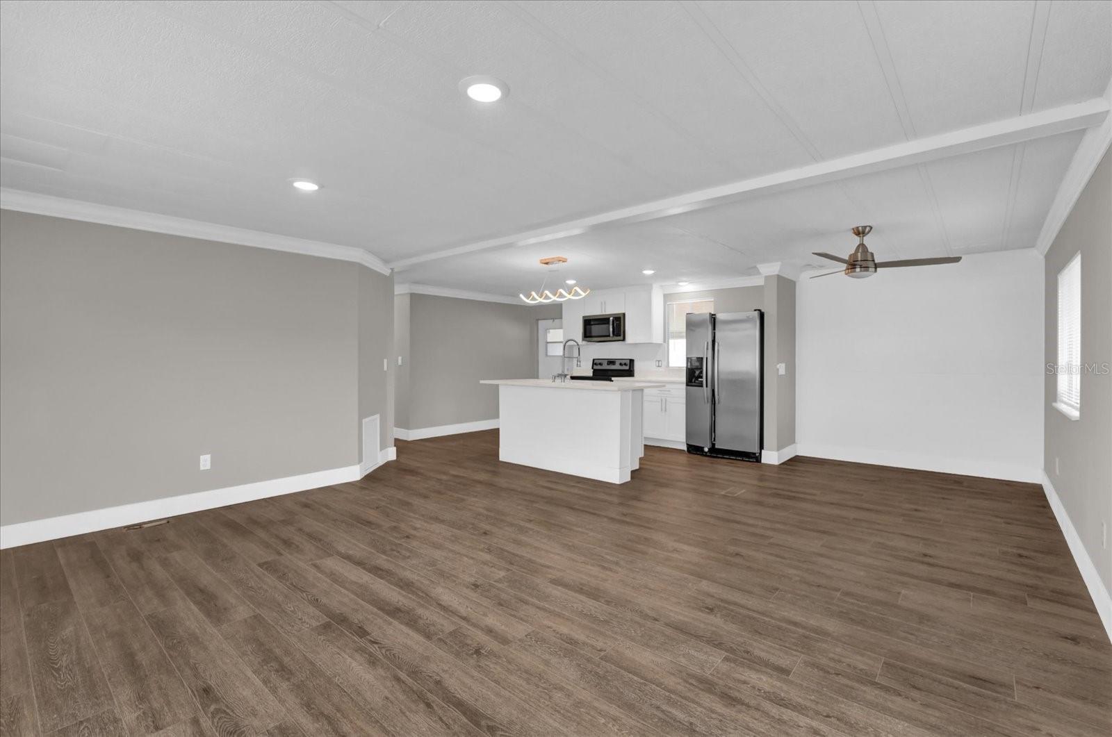 Image 6 of 11 For 947 Marcy Drive