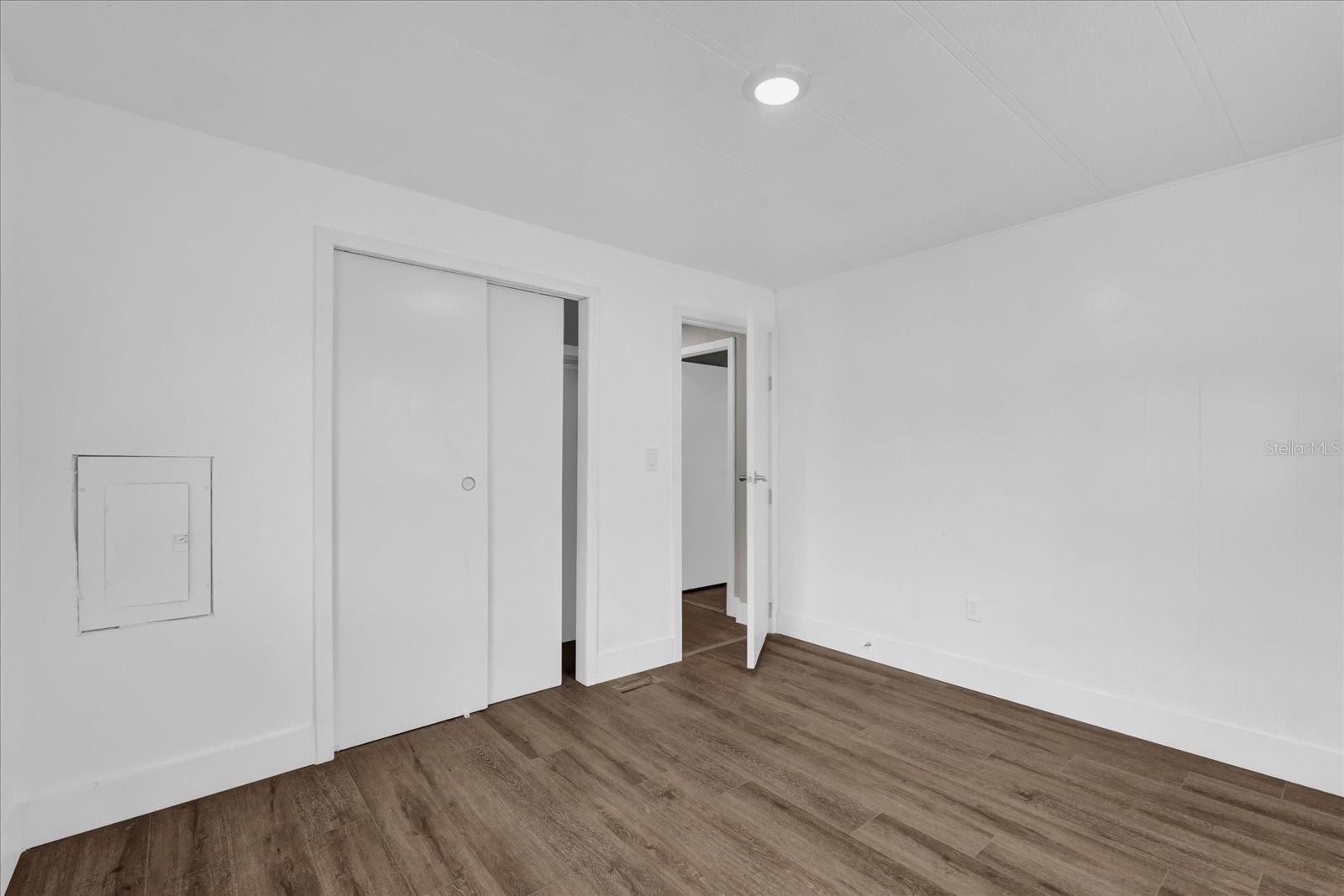 Image 8 of 11 For 947 Marcy Drive