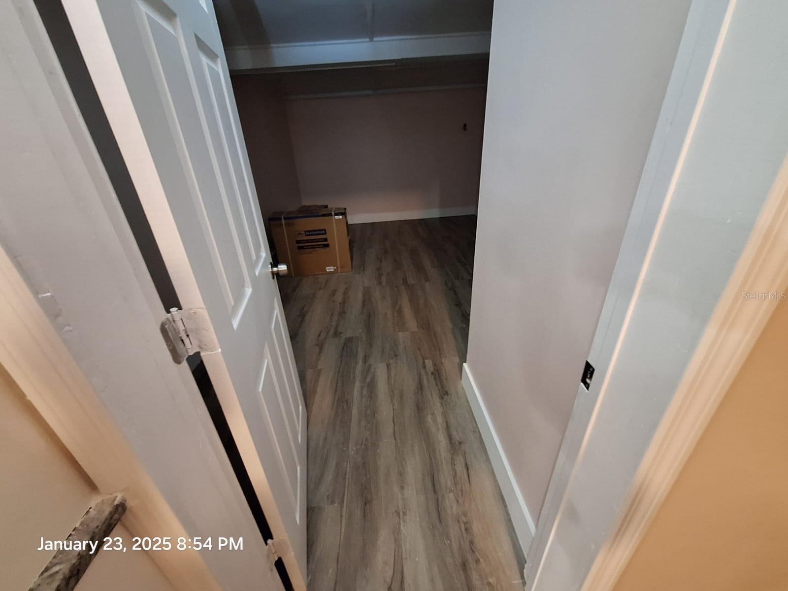 Image 21 of 29 For 6505 Oelsner Street