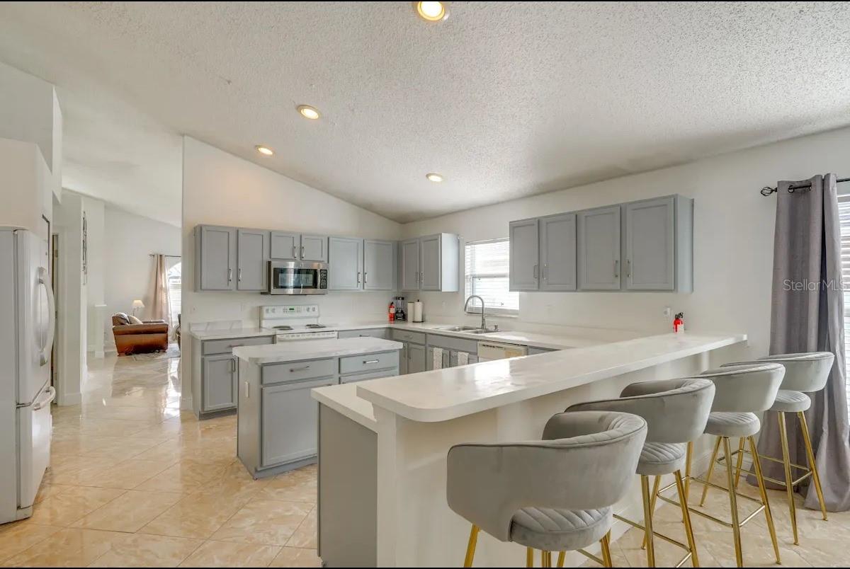 Image 5 of 29 For 739 Delancey Drive