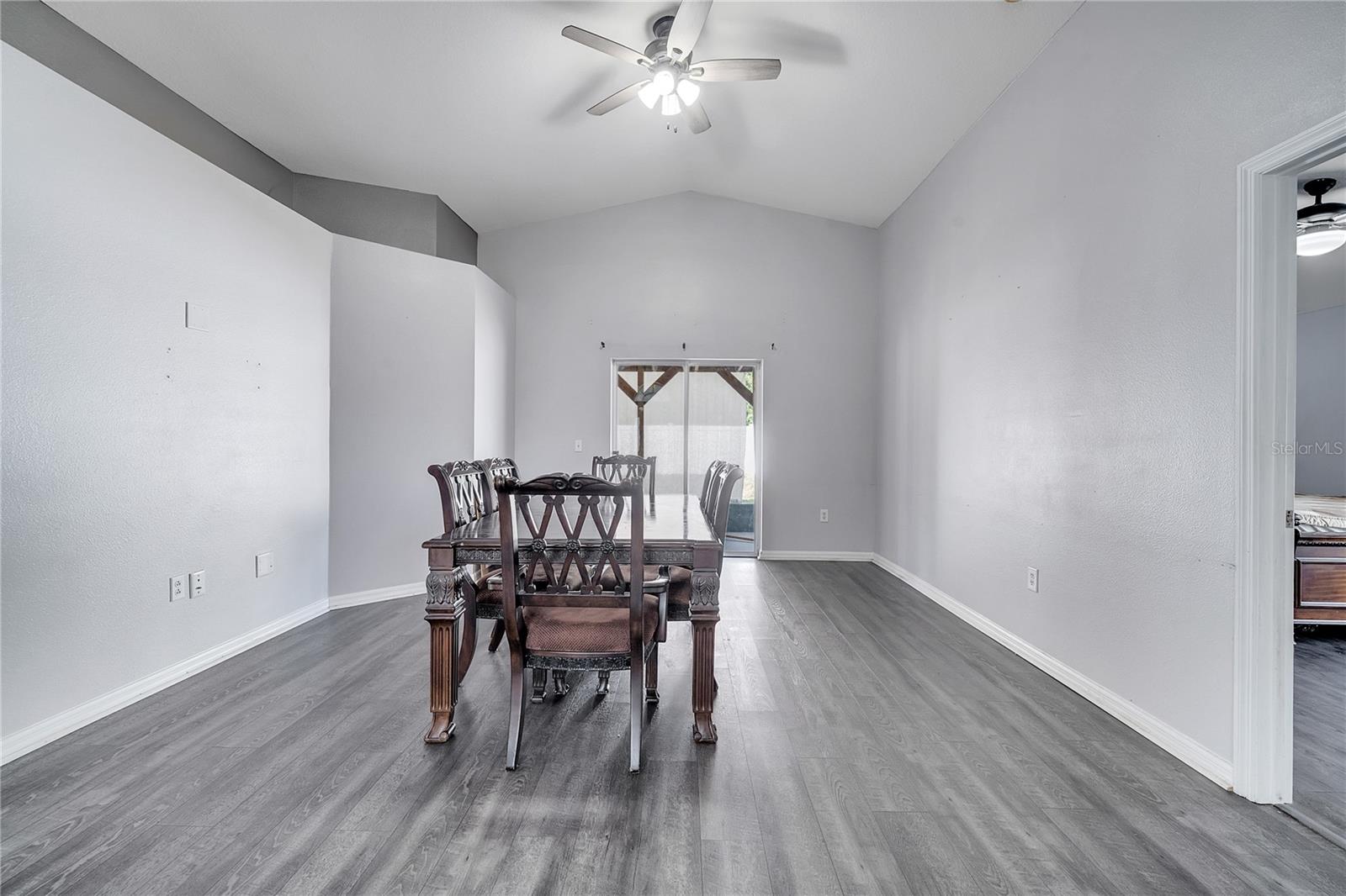 Image 4 of 14 For 9821 8th Avenue