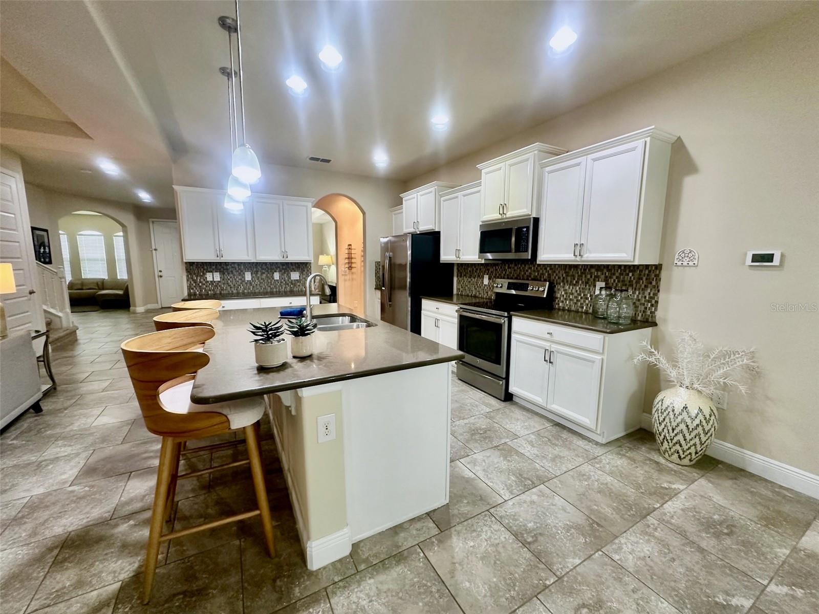 Image 18 of 55 For 15617 Marina Bay Drive