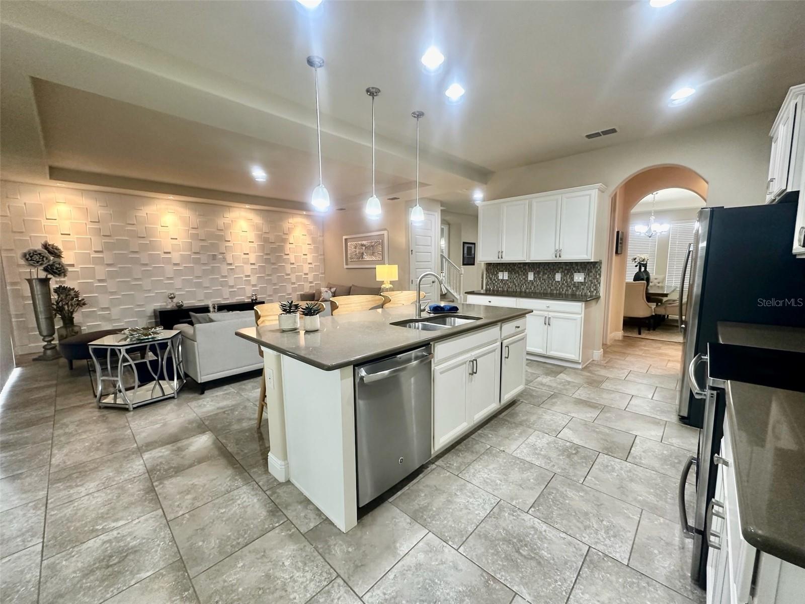 Image 19 of 55 For 15617 Marina Bay Drive