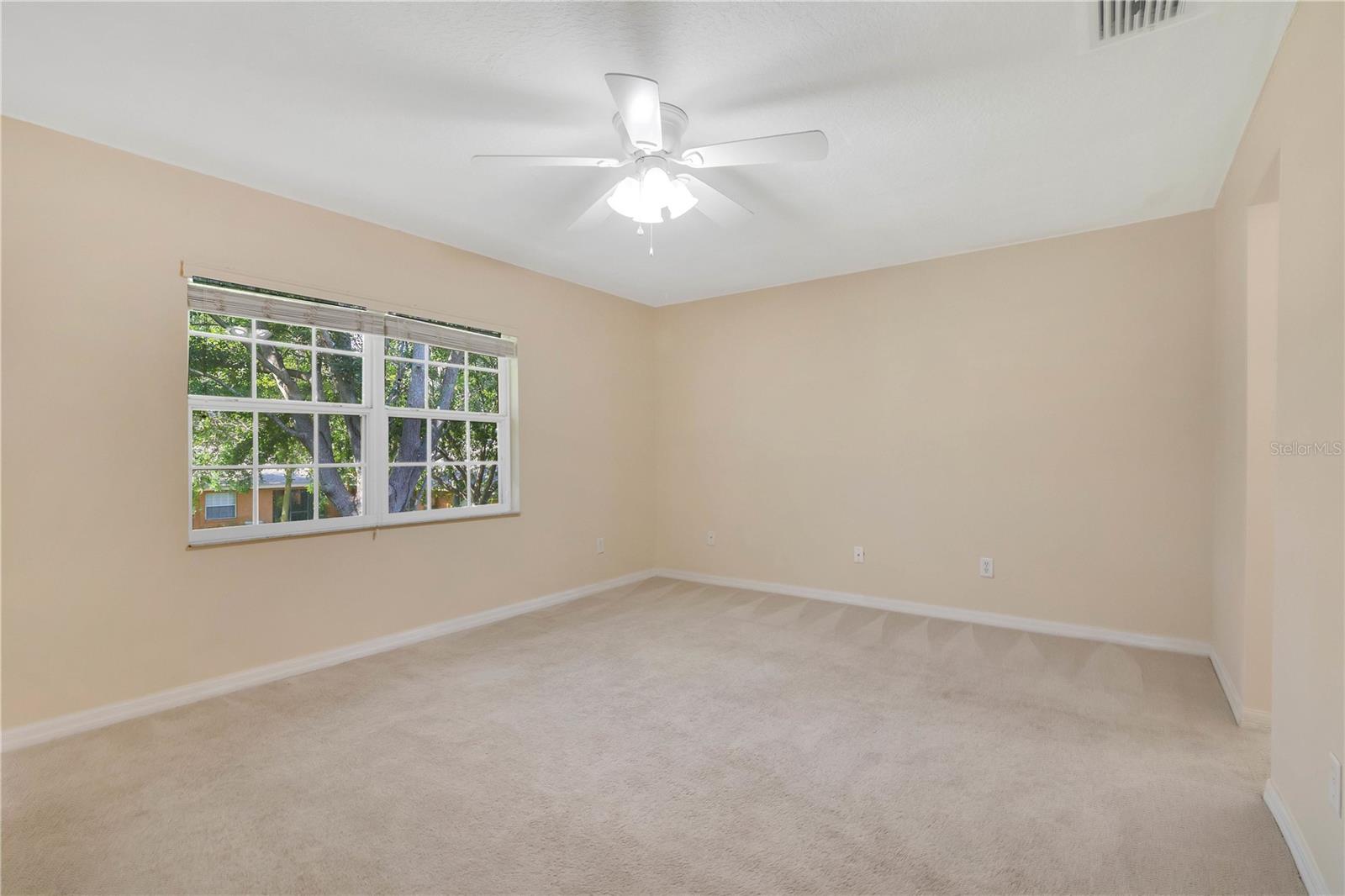 Image 14 of 32 For 4952 Tangerine Ave  4952