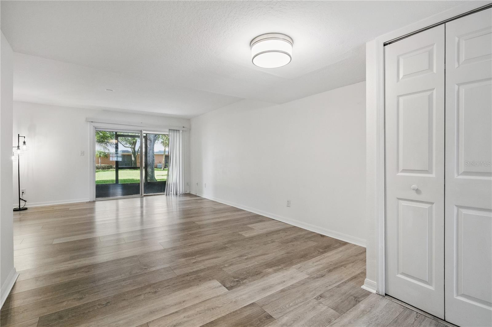 Image 6 of 32 For 4952 Tangerine Ave  4952