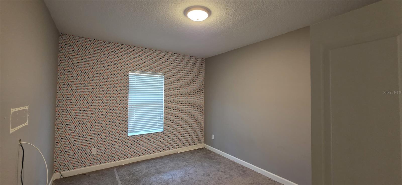 Image 10 of 11 For 3043 Beaver Creek Drive