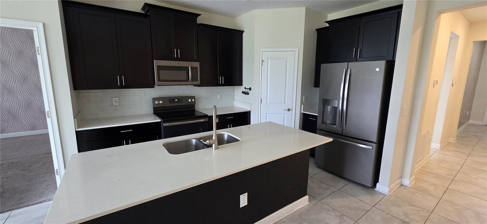 Image 2 of 11 For 3043 Beaver Creek Drive