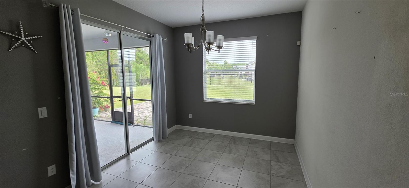 Image 3 of 11 For 3043 Beaver Creek Drive