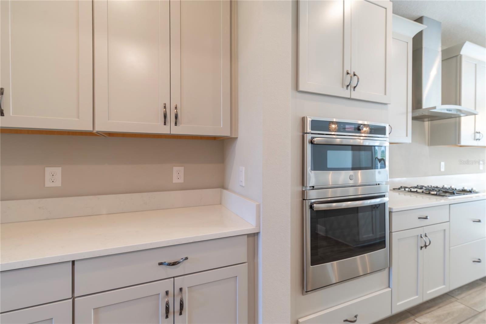 Image 15 of 72 For 4861 Antrim Drive