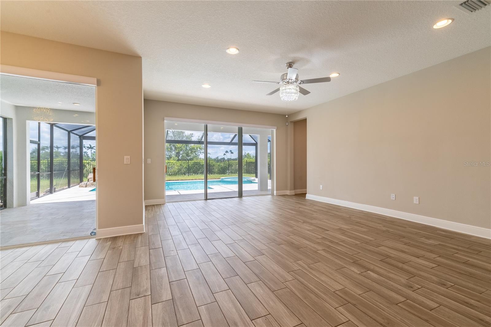 Image 20 of 72 For 4861 Antrim Drive