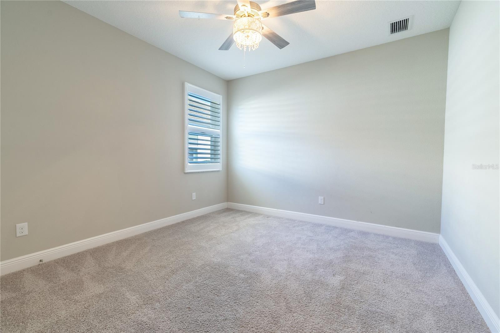 Image 23 of 72 For 4861 Antrim Drive